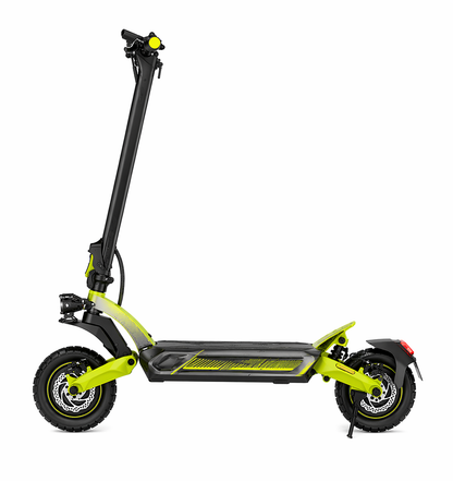 VORTEX X9 2x2 Trotinete elétrica conectada via aplicação. Conta com uma potência combinada de 1600 W, dupla suspensão e autonomia até 55 km; está em conformidade com as normas de trânsito de Portugal